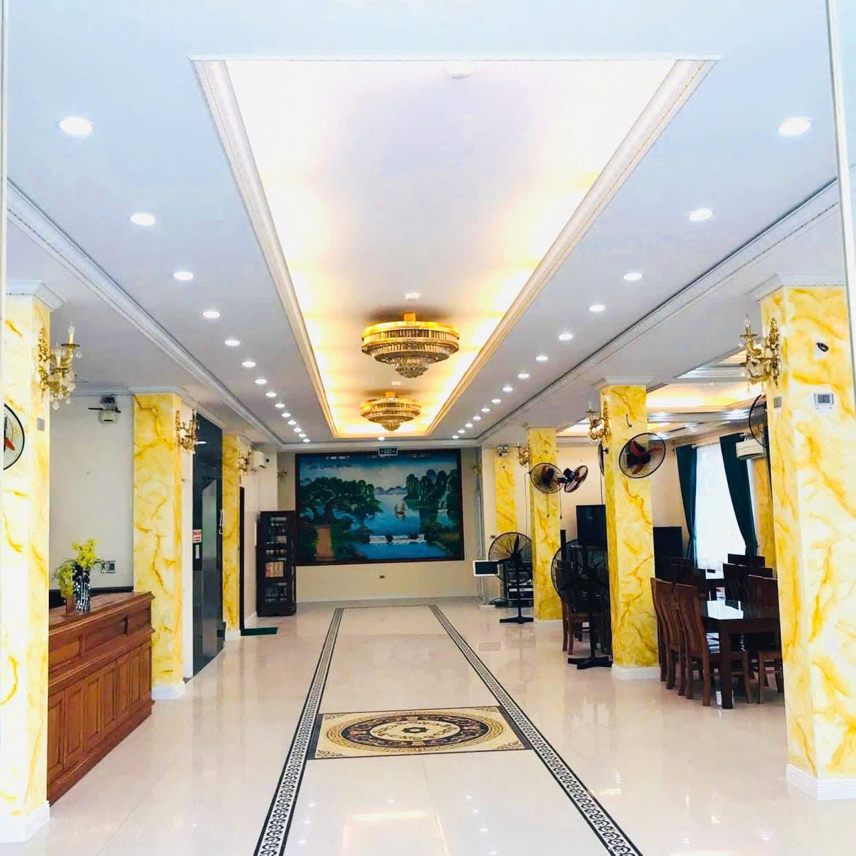 Sảnh tiệc nhà hàng Hoàng Phương